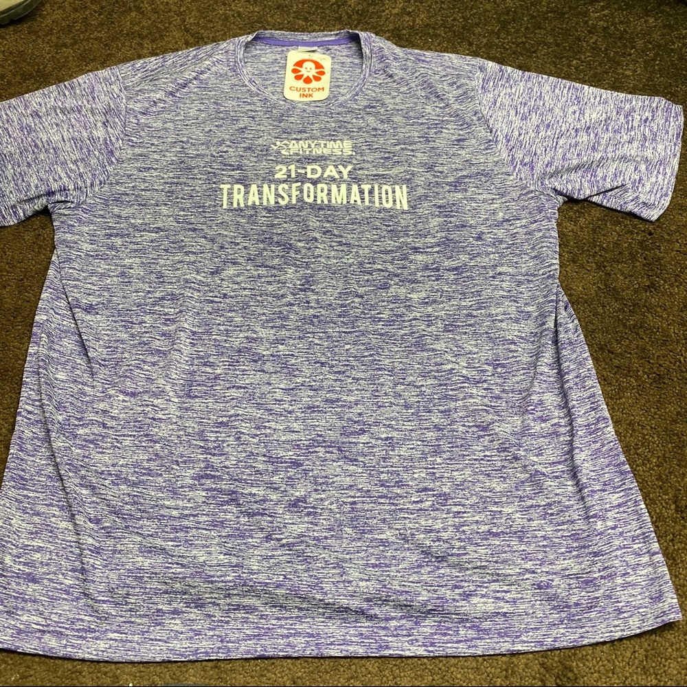 BNWT 21 day fitness tee
